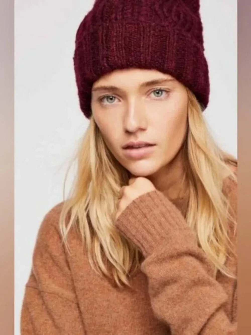 Burgundy Knitted  Beanie Touque